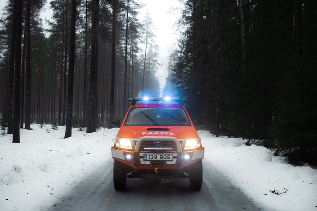Autod 21 — JN Visuals · Sõidukiportreed ja reklaam — autodest veokite ja rasketehnikani